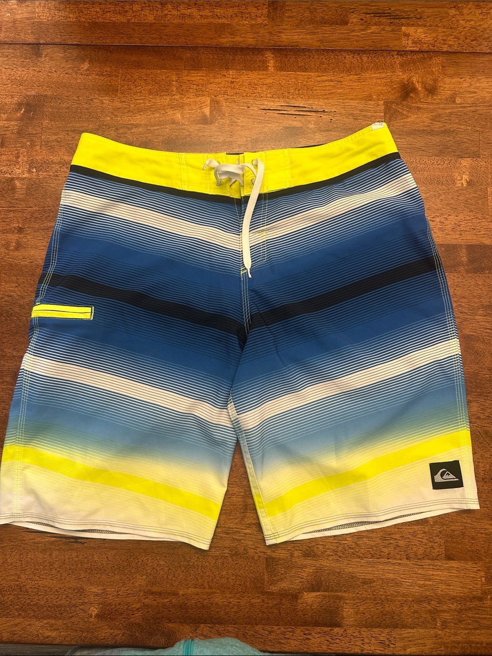 Quiksilver Men’s Yellow, Blue & White Gradient Stripe Boardshorts